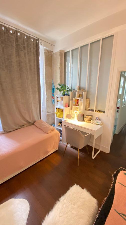Villa Lepic, Luxury Flat In Montmartre With Private Terrasse-Appartement Entier Paris Exterior photo