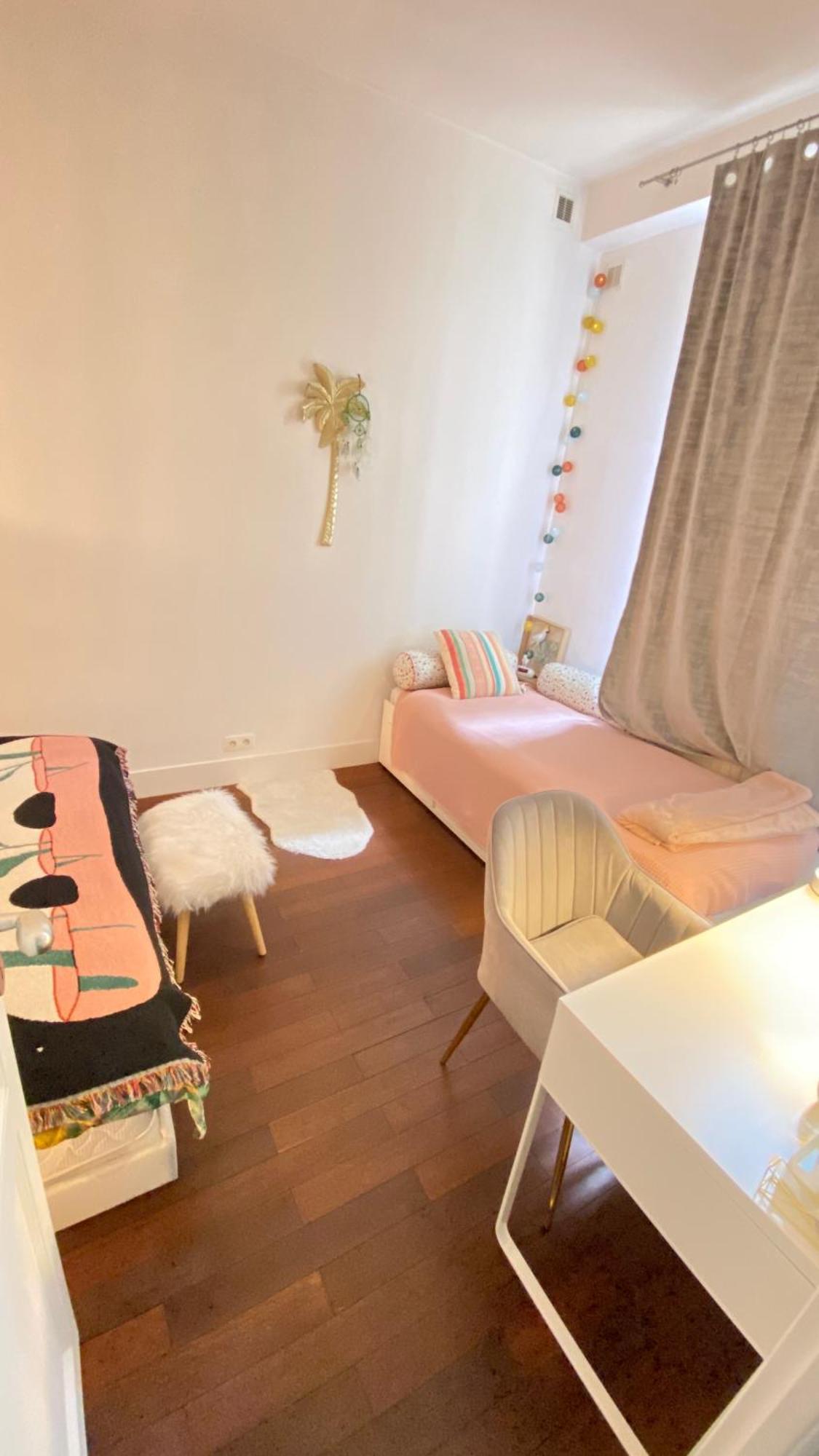 Villa Lepic, Luxury Flat In Montmartre With Private Terrasse-Appartement Entier Paris Exterior photo